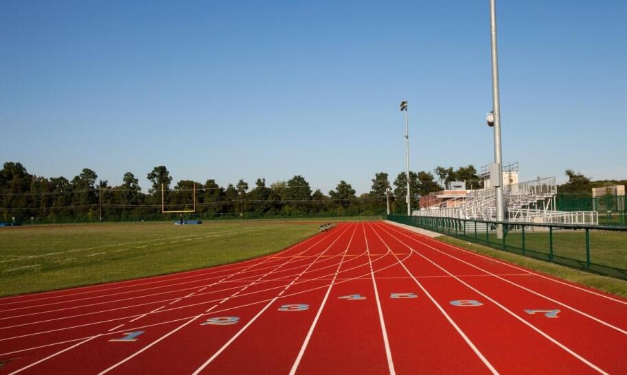 Ile kosztuje budowa toru kartingowego?