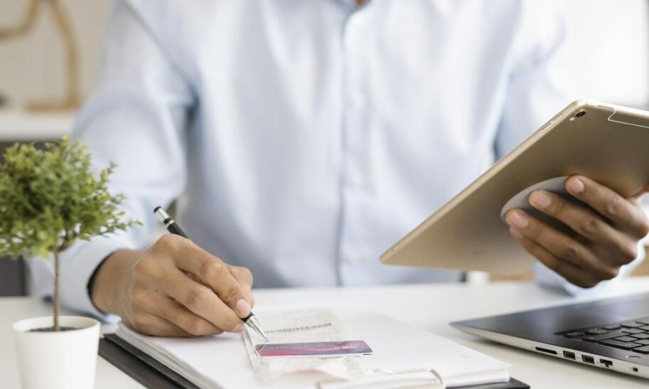 Czy za paszport można zapłacić kartą?