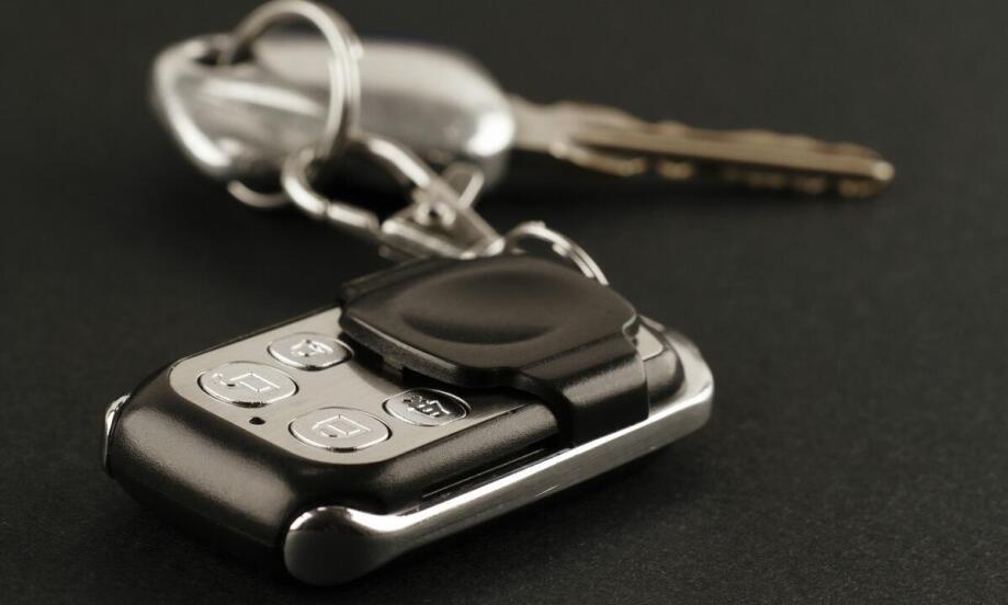 Jakie są najczęstsze przyczyny awarii pilotów samochodowych?