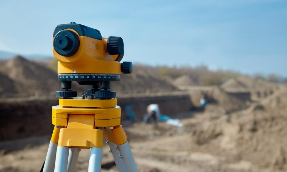 Znaczenie pomiarów geodezyjnych w procesie budowlanym: szczegółowe omówienie