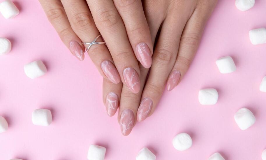 Jakie są najnowsze osiągnięcia technologiczne w dziedzinie manicure?