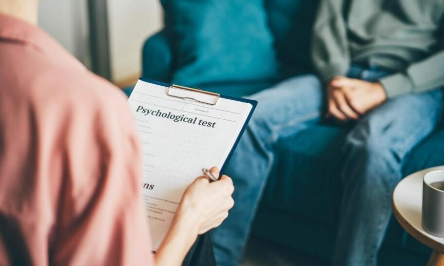 Jak opinia psychologiczna może wpłynąć na wybór metody terapeutycznej?