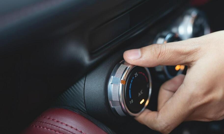 Wpływ wydajności klimatyzacji na komfort termiczny w pojeździe