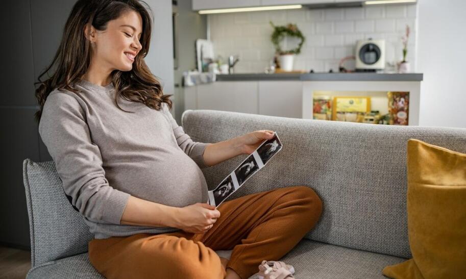 Czy pracodawca może zwolnić kobietę w ciąży