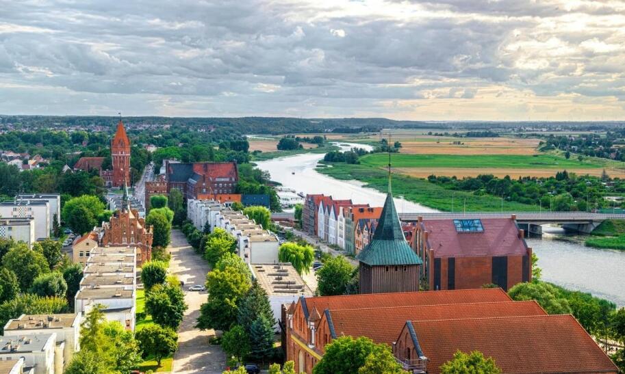 W którym roku kobiety uzyskały prawa wyborcze w Polsce?