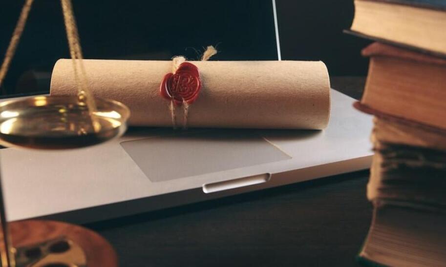 Jestem w ciąży co z pracą