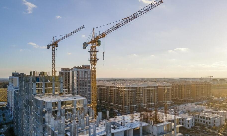 Czy warto inwestować w nieruchomości w 2025 roku?