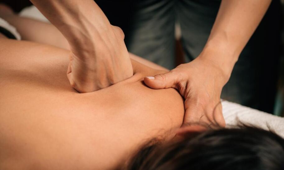 Ile procent masy ciała stanowią mięśnie?