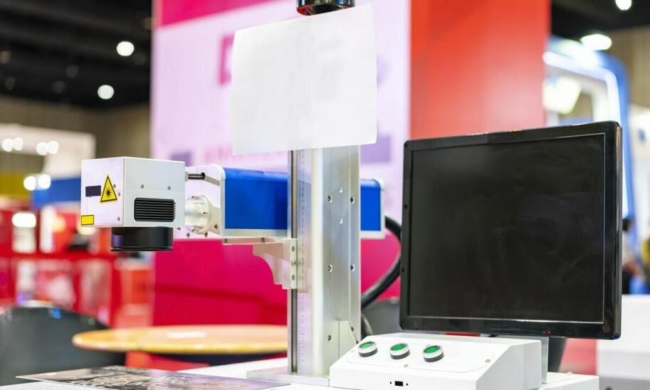 Jakie są nowe możliwości zastosowania zielonego lasera w edukacji technicznej?