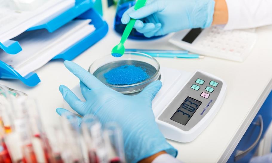 Zastosowania laboratoryjnych stołów wagowych Zastosowania laboratoryjnych stołów wagowych