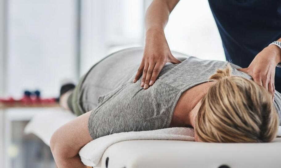 Czy nastawianie kręgów jest bezpieczne?