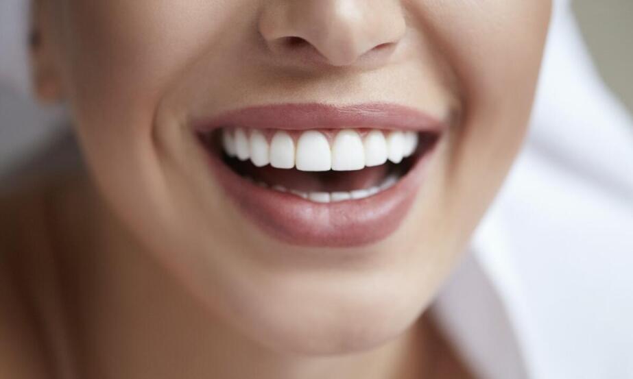 Jak ortodonta może pomóc w poprawie estetyki uśmiechu?