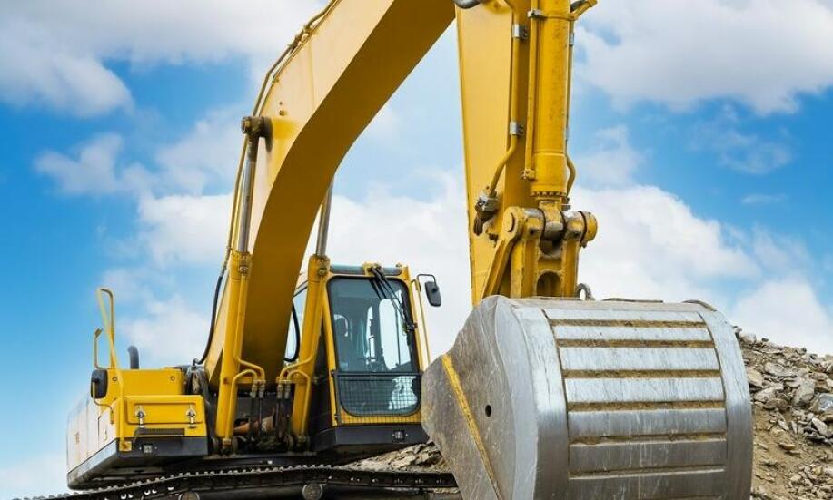 Jakie korzyści płyną z wyboru profesjonalnych usług koparki?