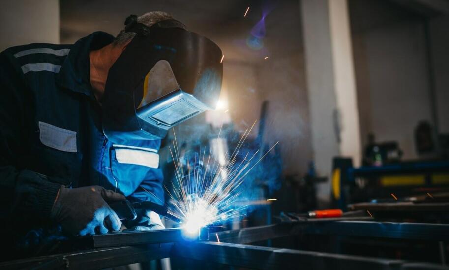 Jakie technologie wspierają procesy odbiorów spawalniczych?