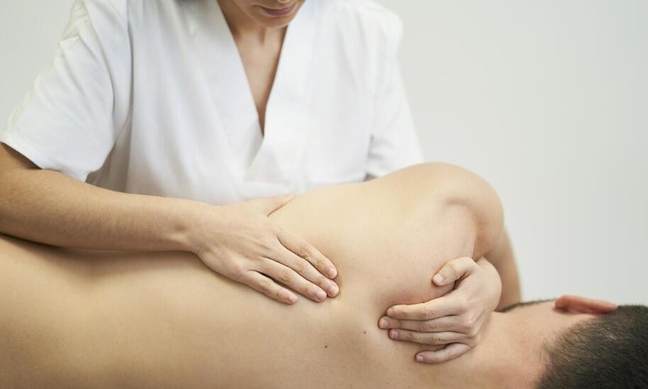 Osteopatia a zdrowie psychiczne – jakie są korzyści?