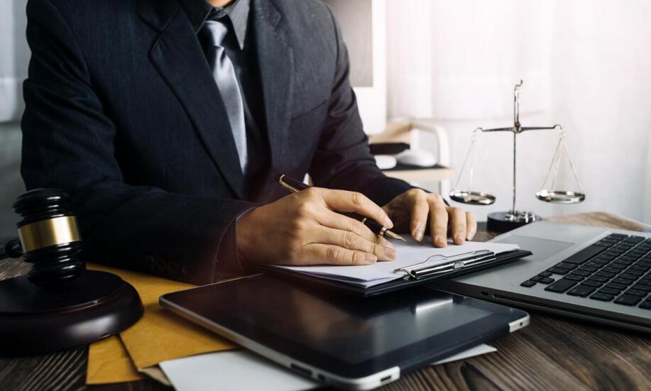 Przygotowanie do rozwodu: jak adwokat może pomóc w dokumentacji?