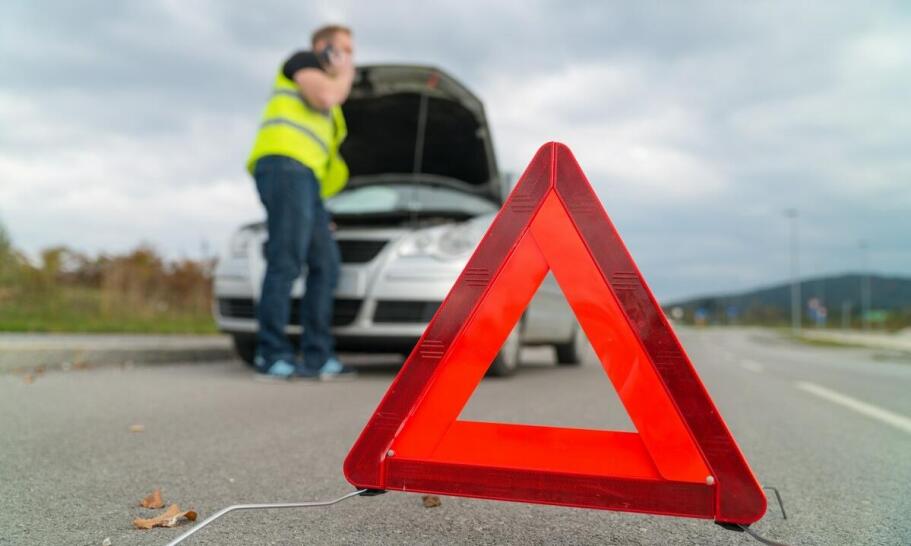 Jakie są najważniejsze cechy naszych specjalistów do pomocy drogowej?