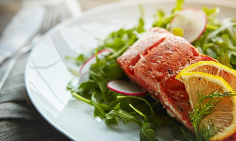 Sprawdź, co nowego w naszym obiadowym sezonowym menu.