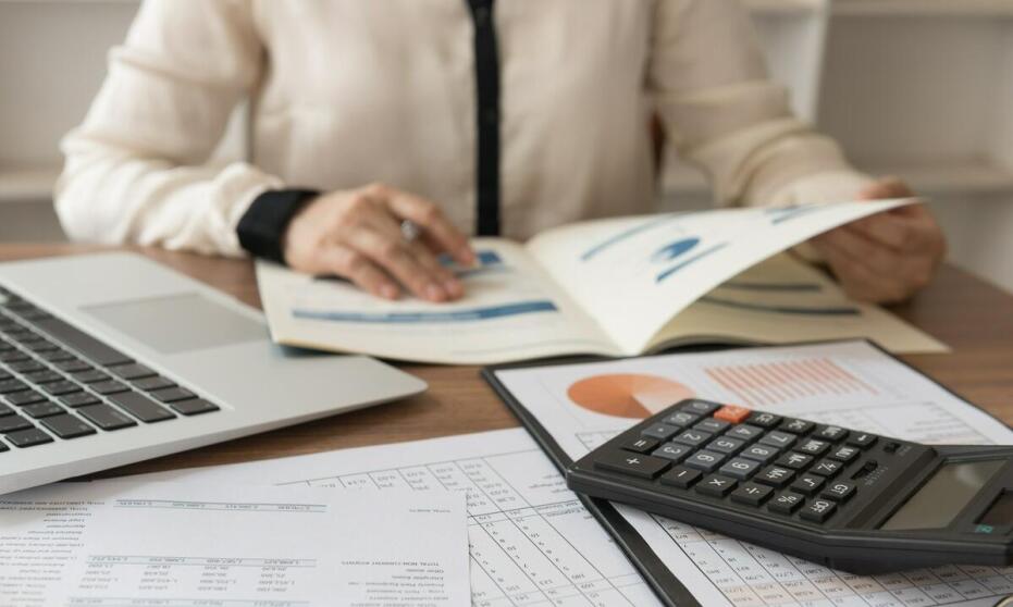 Kluczowe elementy zarządzania finansową dokumentacją w firmach