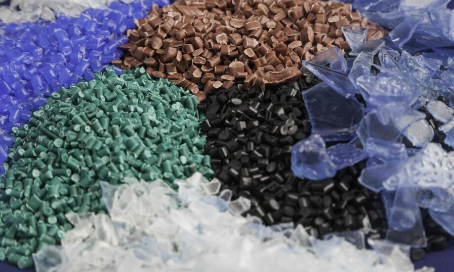 Rola materiałów w produkcji trwałych form do termoformowania