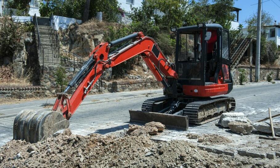 Skuteczność minikoparki w miejskich przestrzeniach ograniczonych