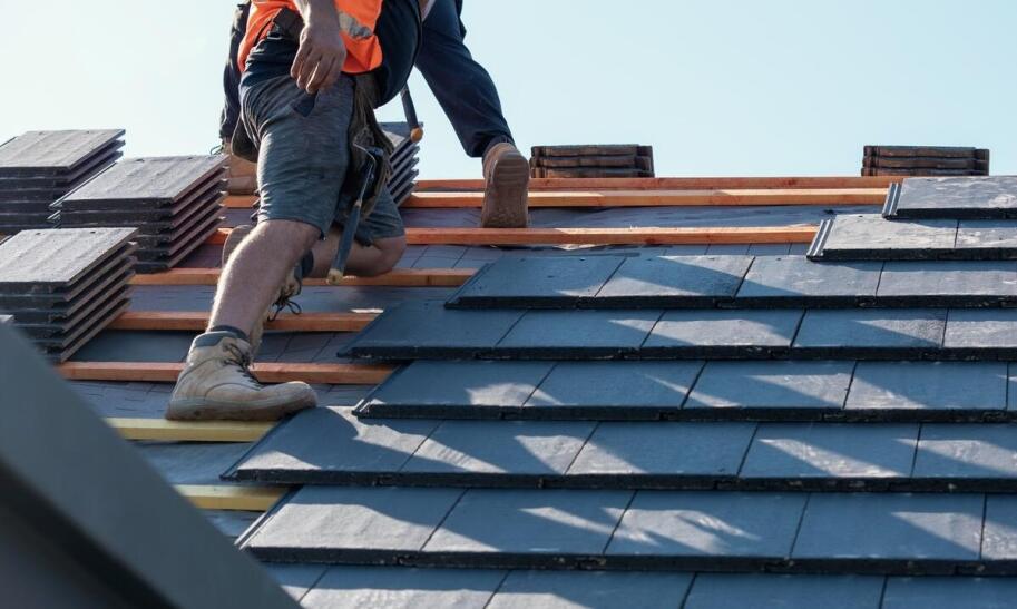 Ile kosztuje zdjęcie eternitu z dachu?