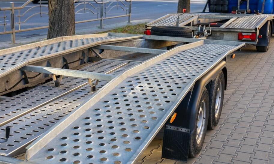 Jakie radio wybrać na budowę?