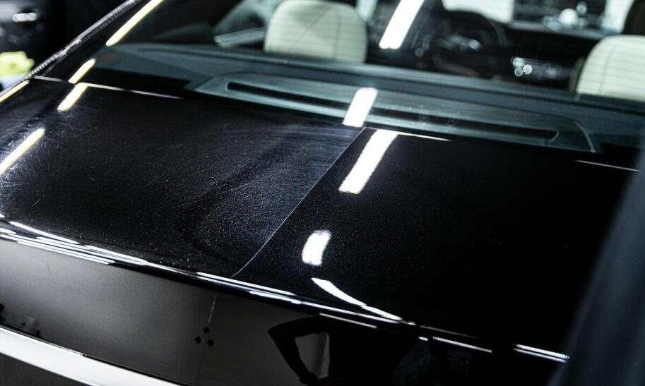 Jakie kosmetyki wybrać do auto detailingu?