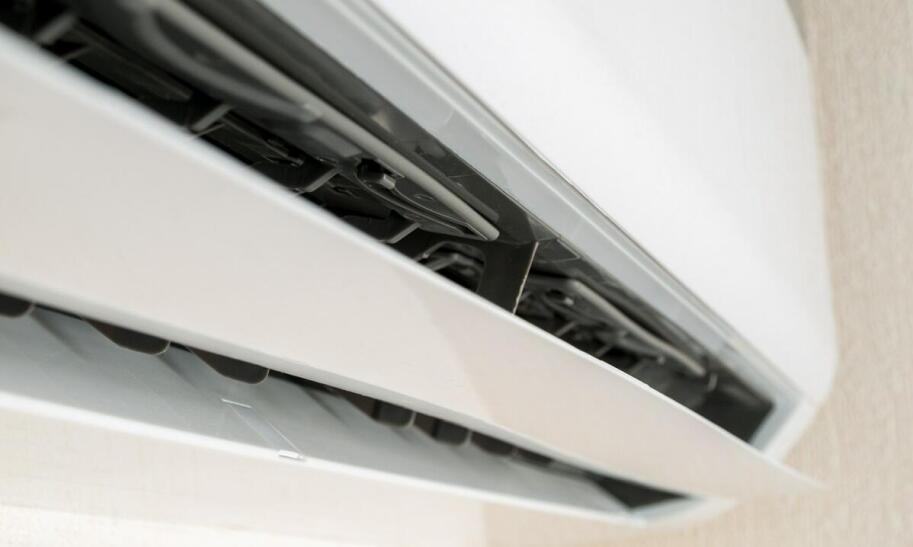 Jak założyć klimatyzację w mieszkaniu?