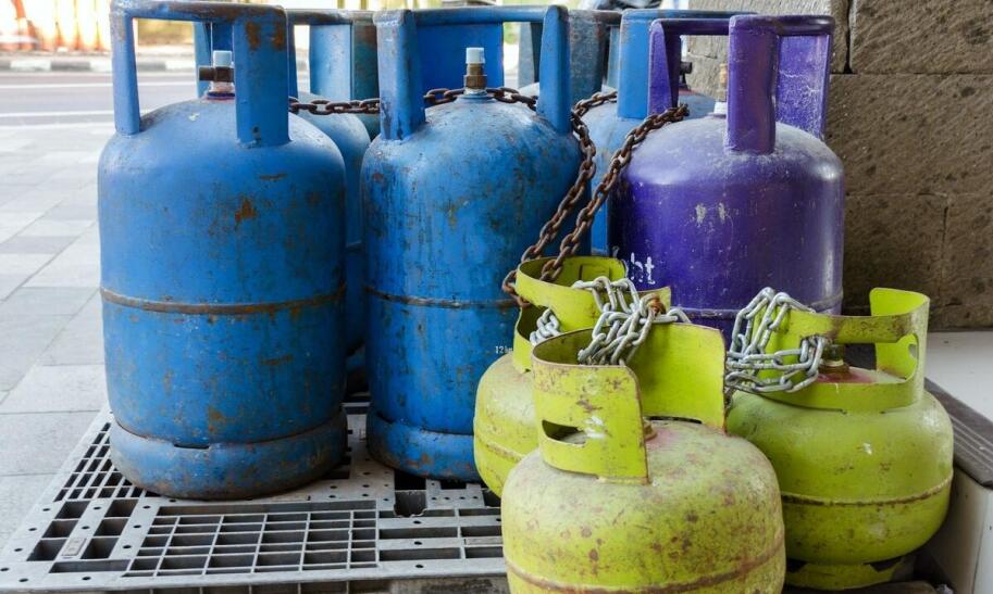 Jaki gaz wybrać do kampera?