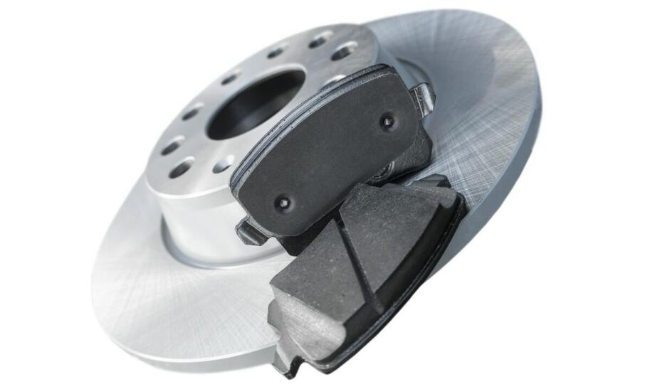 Ile kosztuje wymiana klocków hamulcowych?