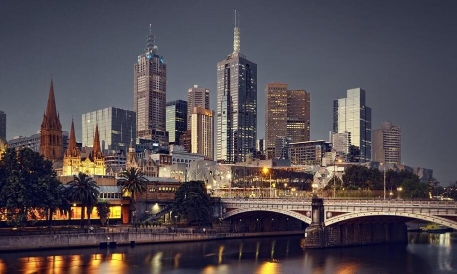 Czy wpłatomaty są czynne w niedziele?