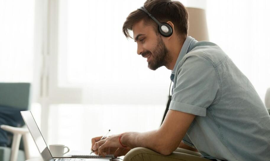 Jak szybko zapamiętać słówka obcego języka?