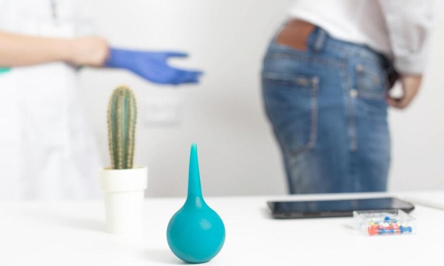 Jak wygląda krew w stolcu?