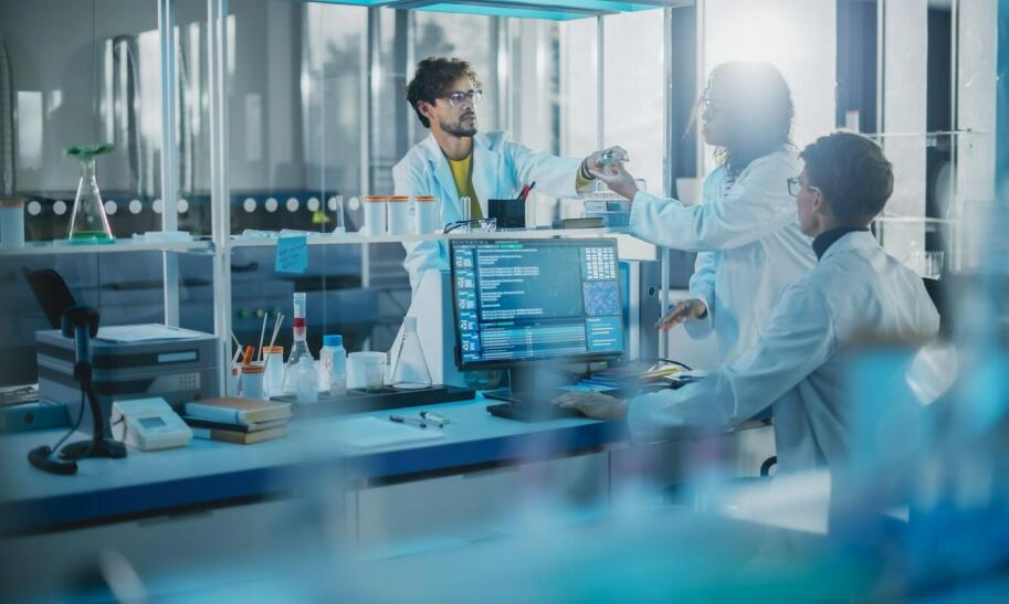 Czym jest przemysł nowoczesnych technologii?