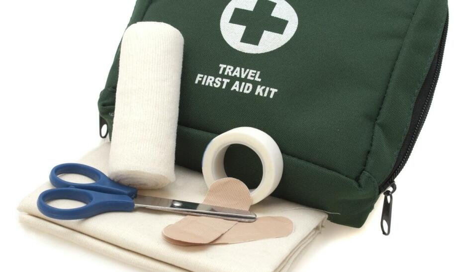 Kto ma obowiązek udzielić pracownikowi pierwszej pomocy?