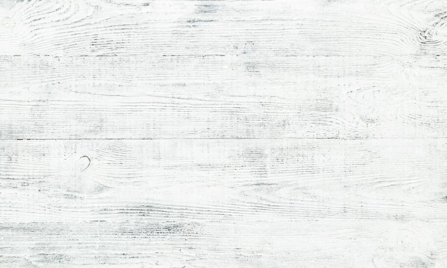 Jak samodzielnie odnowić stare meble?