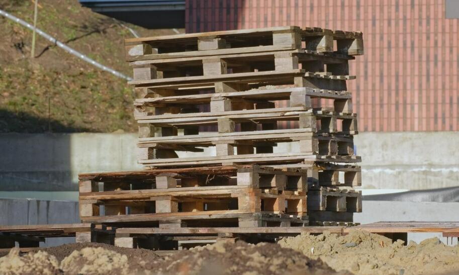 Jak wysłać paczkę na palecie?