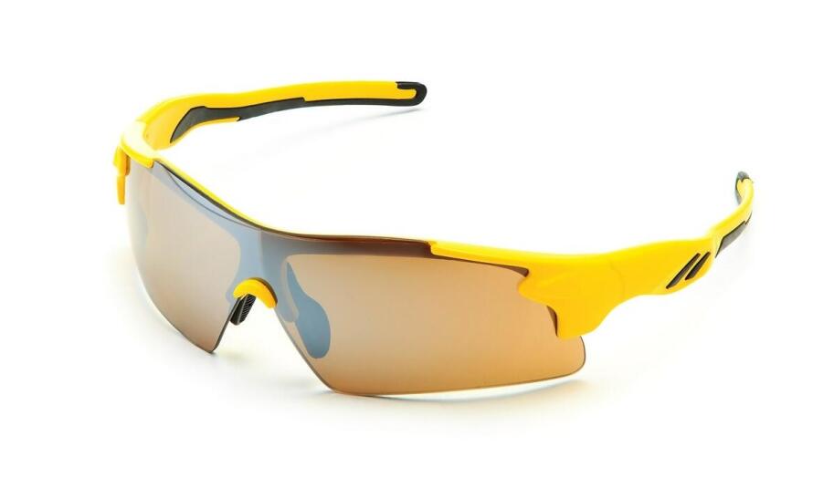 Jakie środki ochrony indywidualnej są wymagane dla technika informatyka