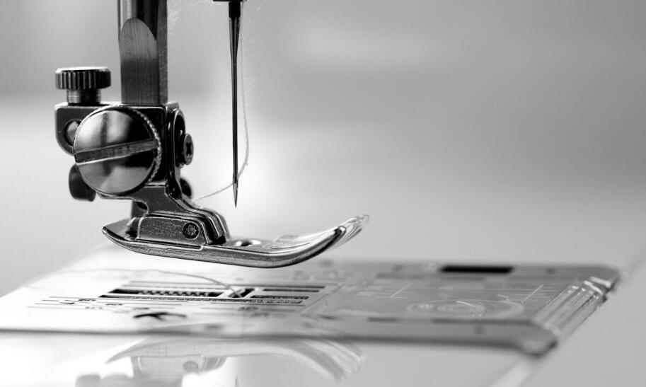 Jak oliwić maszynę do szycia Singer?