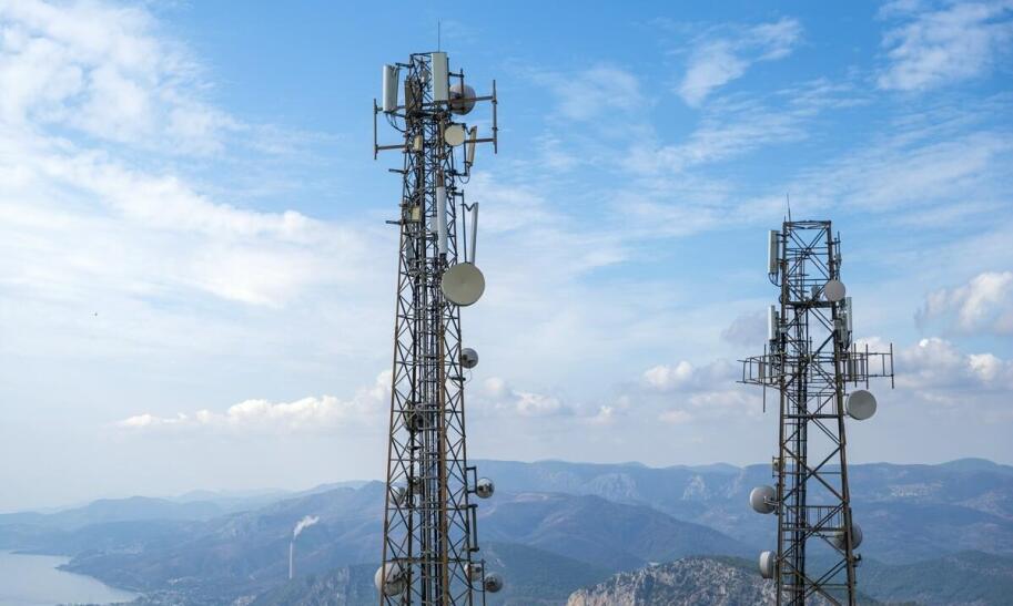 Czym jest komercyjna sieć 5G i co oznacza dla użytkowników