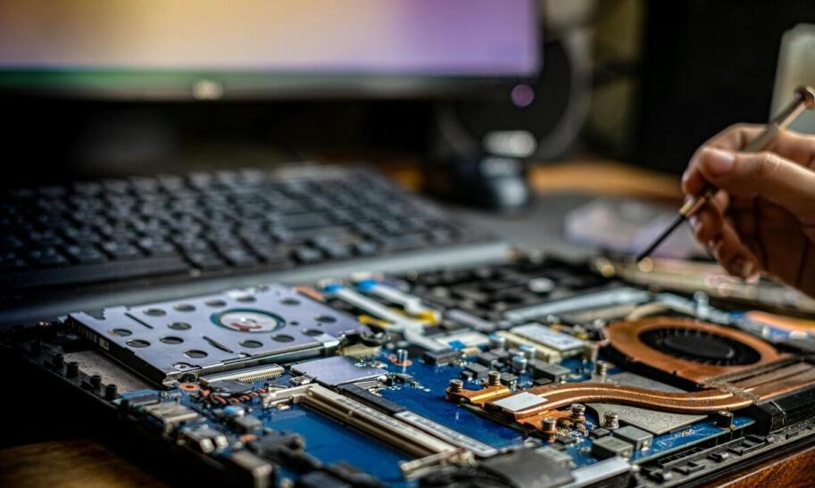 Jak odzyskać dane ze spalonego dysku?