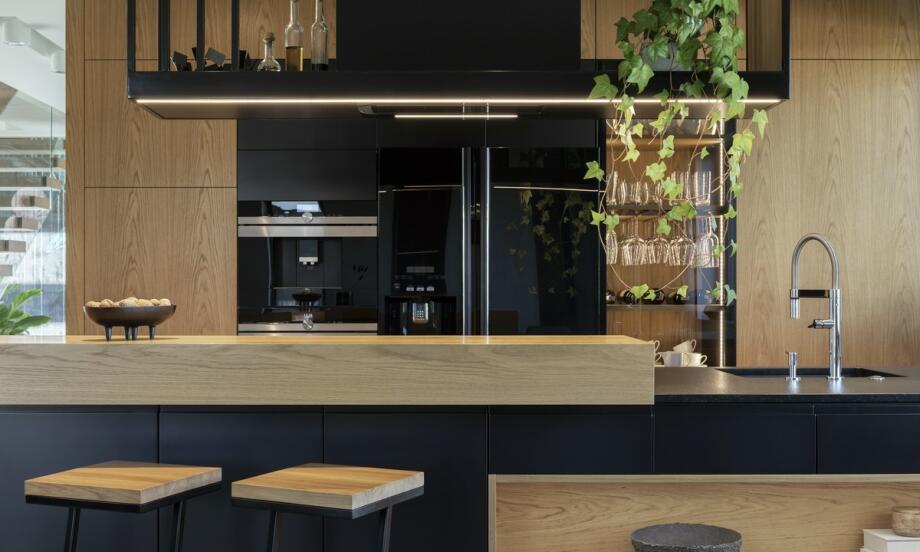 Wpływ frezowanych wzorów frontów na atmosferę w kuchni