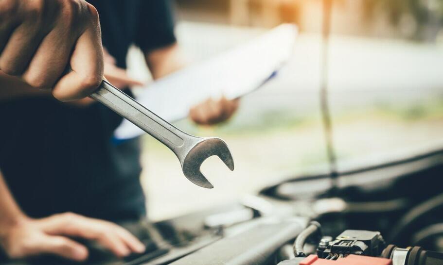 Dlaczego warto przeprowadzić techniczne badanie przed zakupem używanego samochodu?