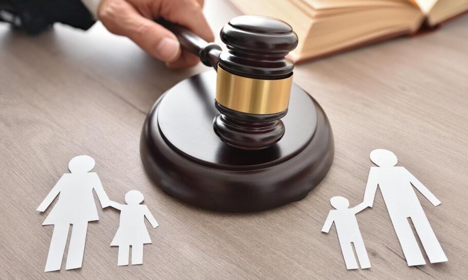 Jakie są najważniejsze prawne aspekty ustalania alimentów?