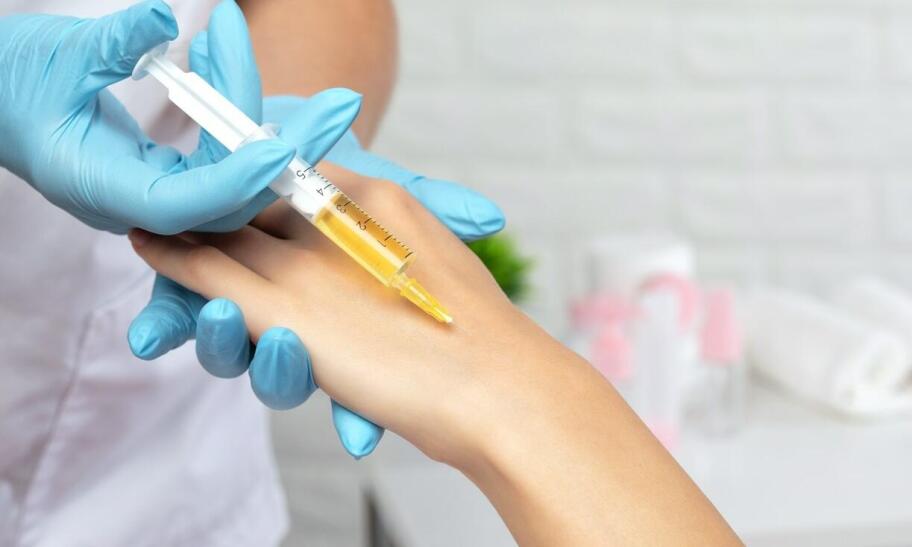 Czynniki wzrostu w estetycznej medycynie – jak wpływają na skórę?