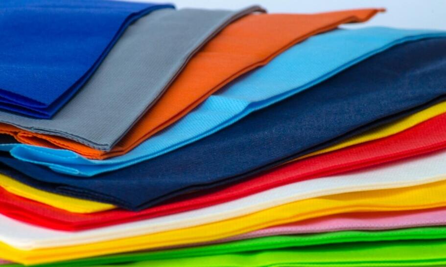 Darmowe gadżety stosowane przez firmy w ramach promocji Familiady