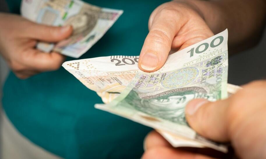 Ile wynosi zasiłek rodzinny na dzieci w 2026 roku?