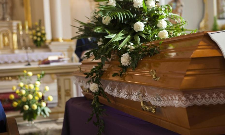 Jak wygląda ceremonia pogrzebowa w obrządku katolickim? Jak wygląda ceremonia pogrzebowa w obrządku katolickim?