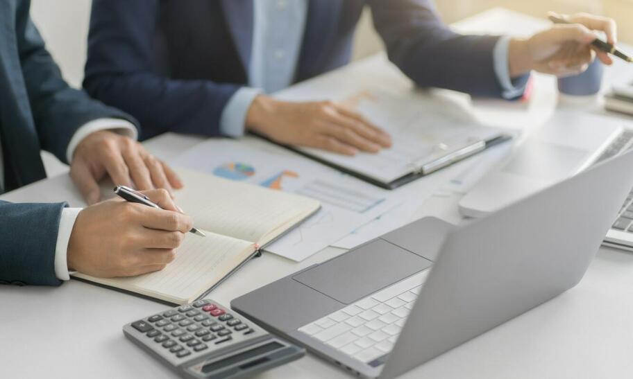 Jak doradztwo podatkowe wpływa na efektywność rocznych rozliczeń?